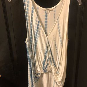 Blue and white tye dye print - knitted front